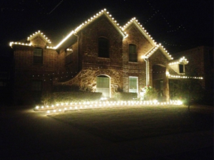 amazing-lawn-care-holiday-lights-9